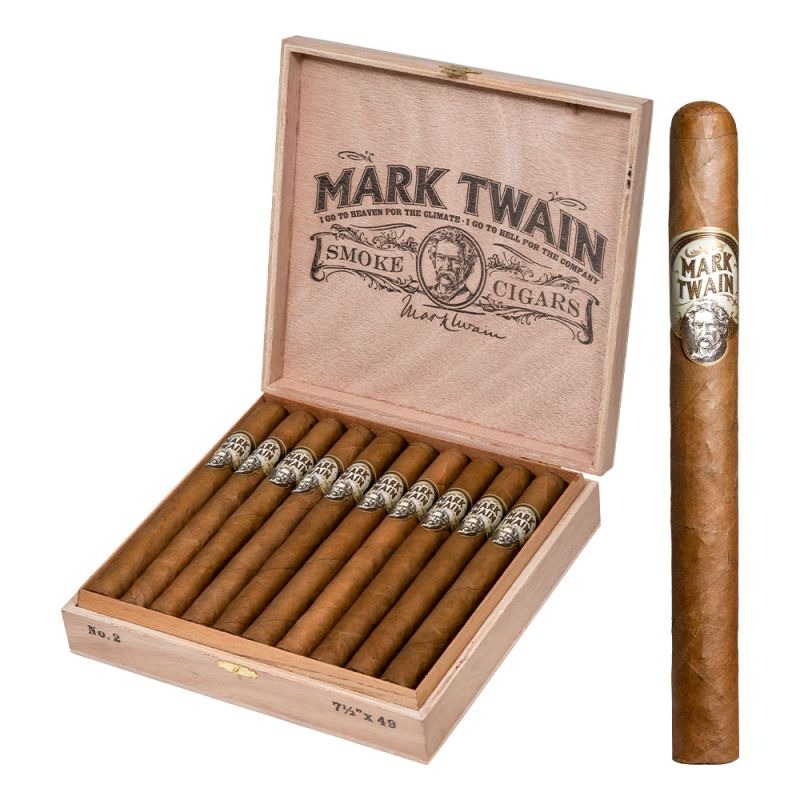 Mark Twain Pen cigar resting on cedar presentation box