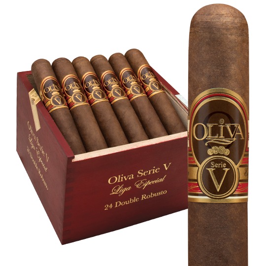 Oliva Serie V Senoritas small cigar with classic Serie V brown band